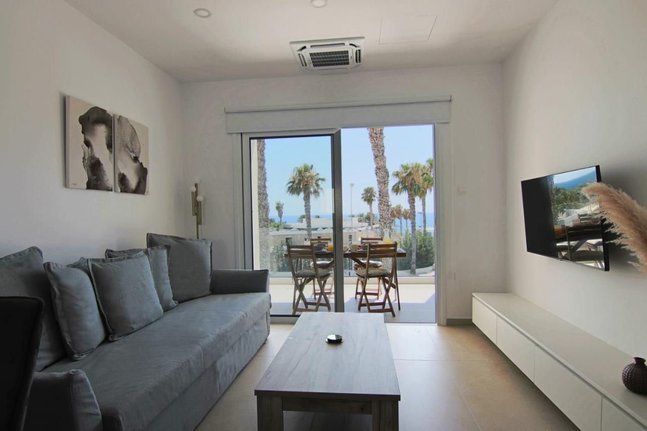 Апартаменты Phaedrus Living: Seaview Luxury Flat Limnaria 151 Пафос Экстерьер фото